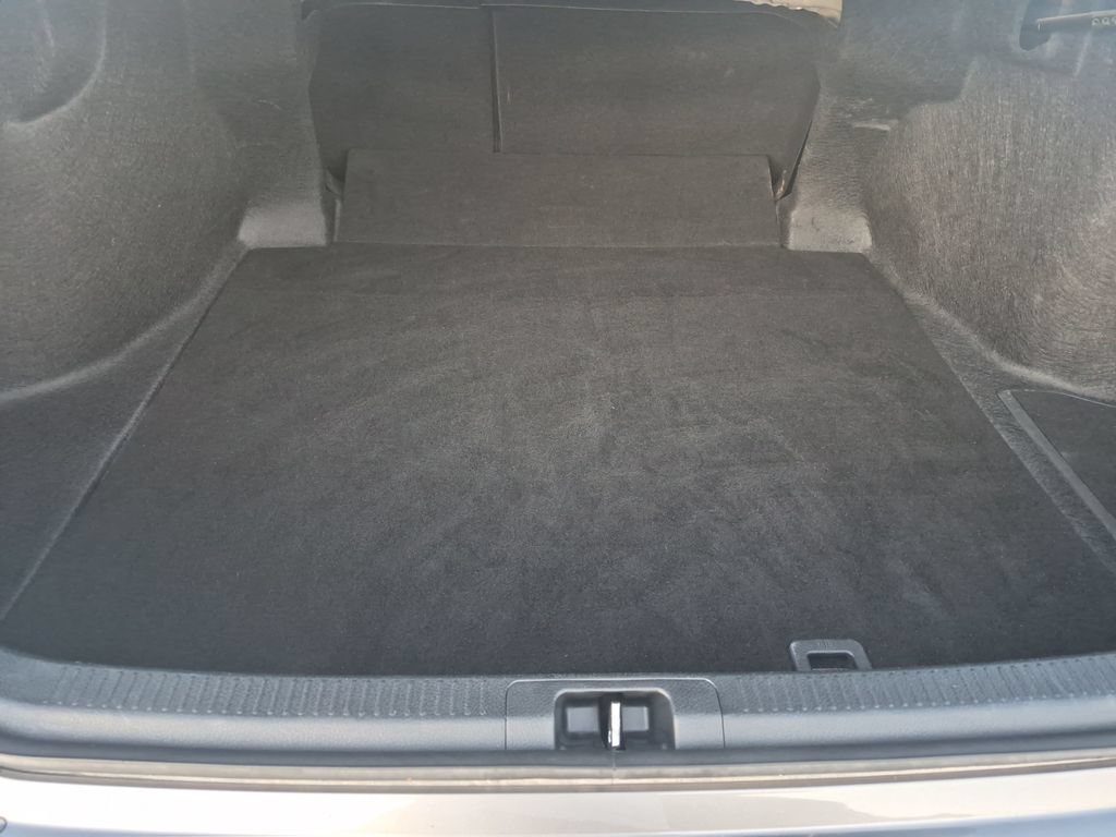 Used 2025 Toyota Camry SE FWD image 22