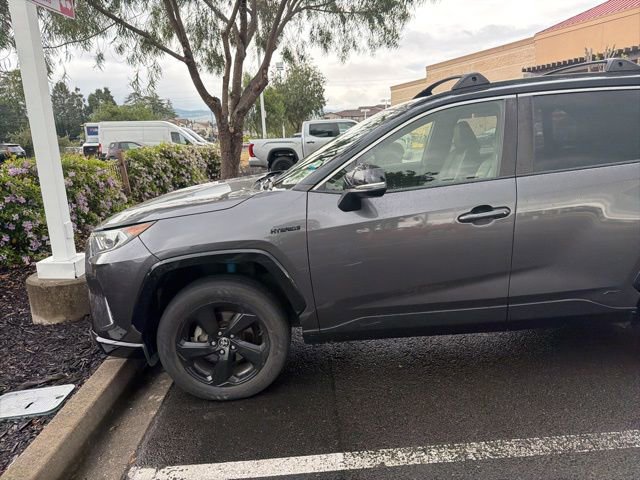 Used 2020 Toyota RAV4 XSE w/ XSE Grade Weather Package image 20