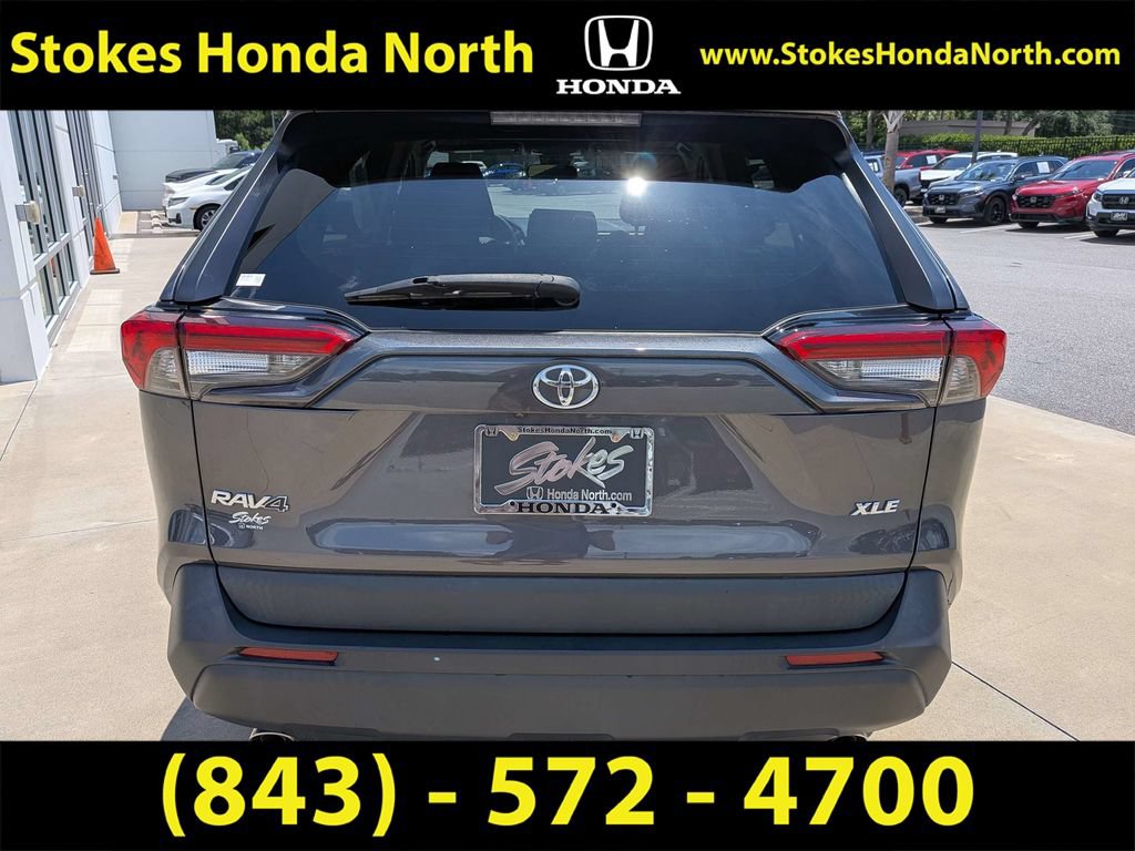 Used 2023 Toyota RAV4 XLE w/ Convenience Package FWD image 12