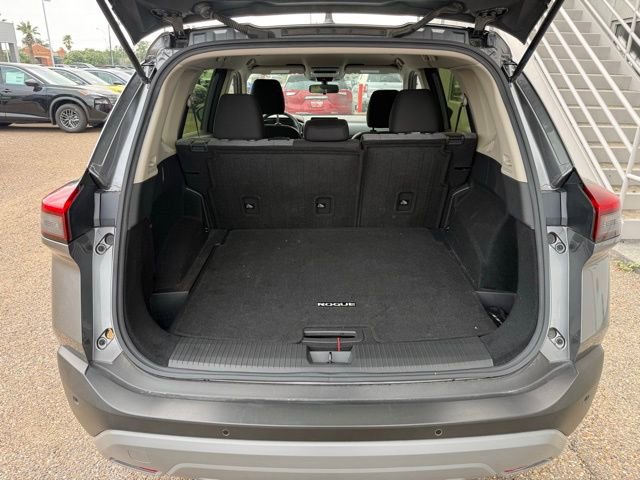 Certified 2023 Nissan Rogue SV FWD image 27