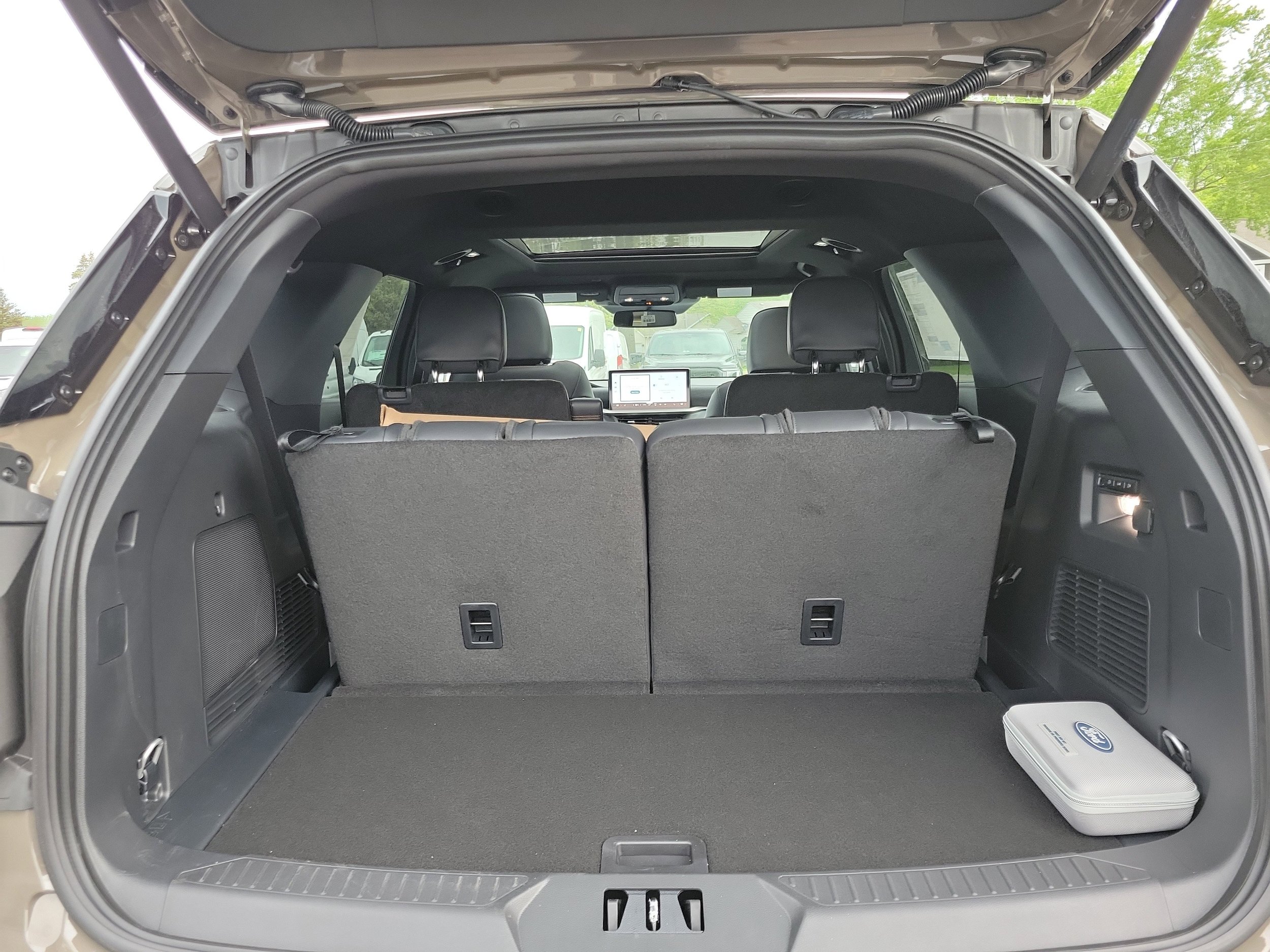 New 2026 Ford Explorer Tremor w/ Tremor Ultimate Package AWD/4WD image 14