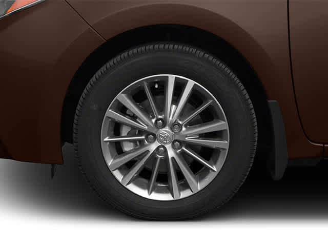Used 2014 Toyota Corolla LE w/ Driver Convenience Package FWD image 11