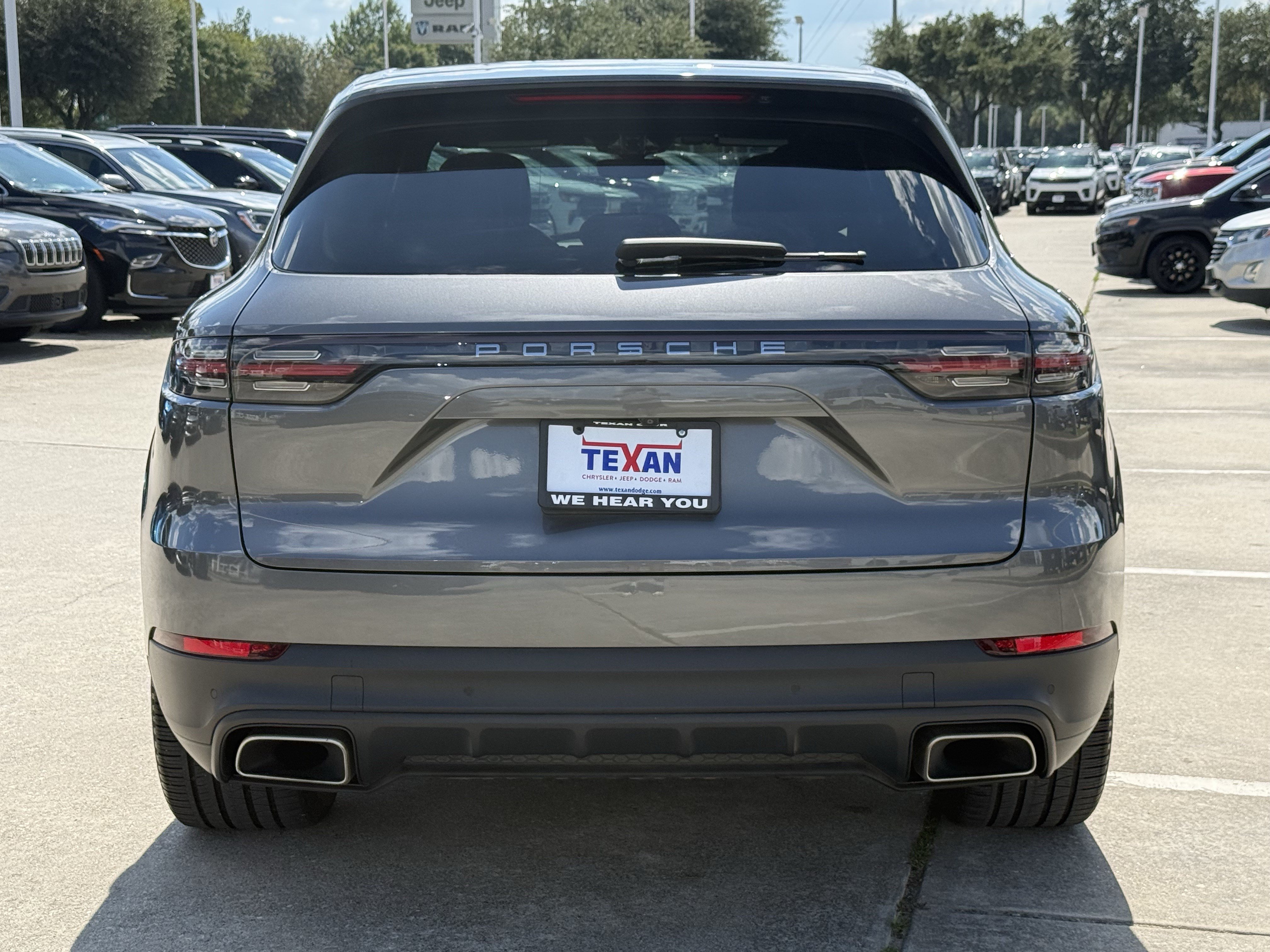 Used 2020 Porsche Cayenne AWD/4WD image 6