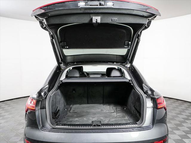 Used 2022 Audi e-tron Premium w/ Convenience Plus Package AWD/4WD image 31