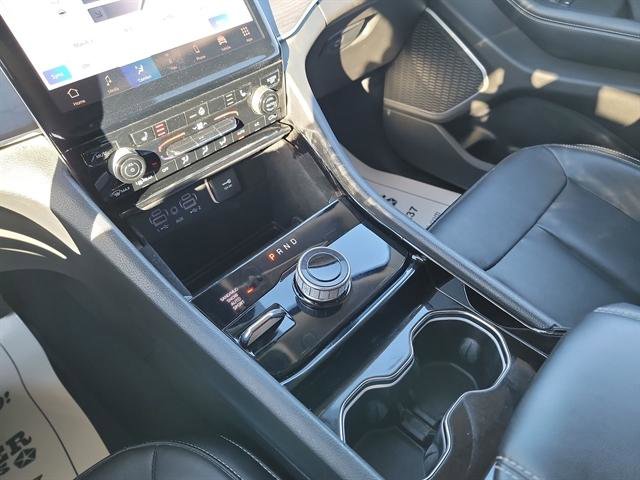 Used 2023 Jeep Grand Cherokee Limited image 21