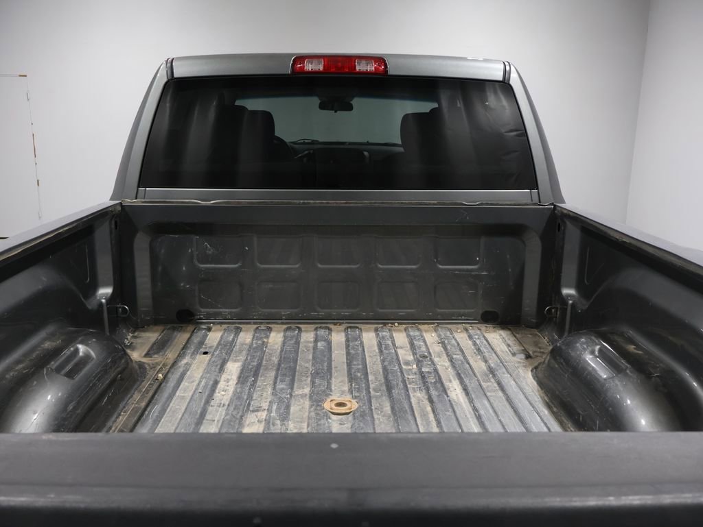Used 2013 RAM 2500 Tradesman w/ Chrome Appearance Group image 4