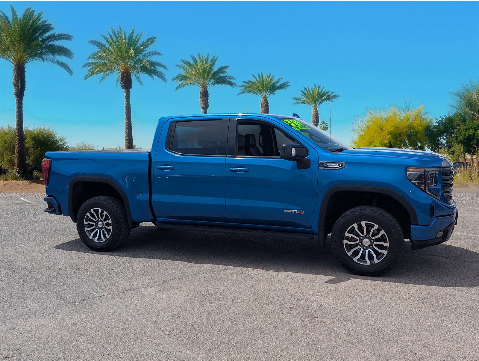 Used 2022 GMC Sierra 1500 AT4 AWD/4WD image 6