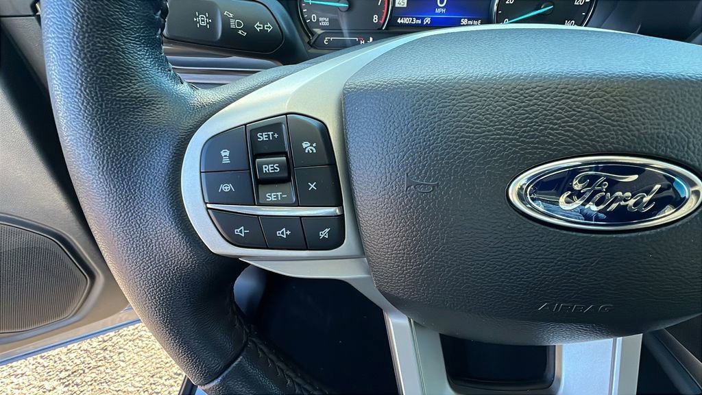 Used 2022 Ford Explorer Limited w/ Equipment Group 301A image 27
