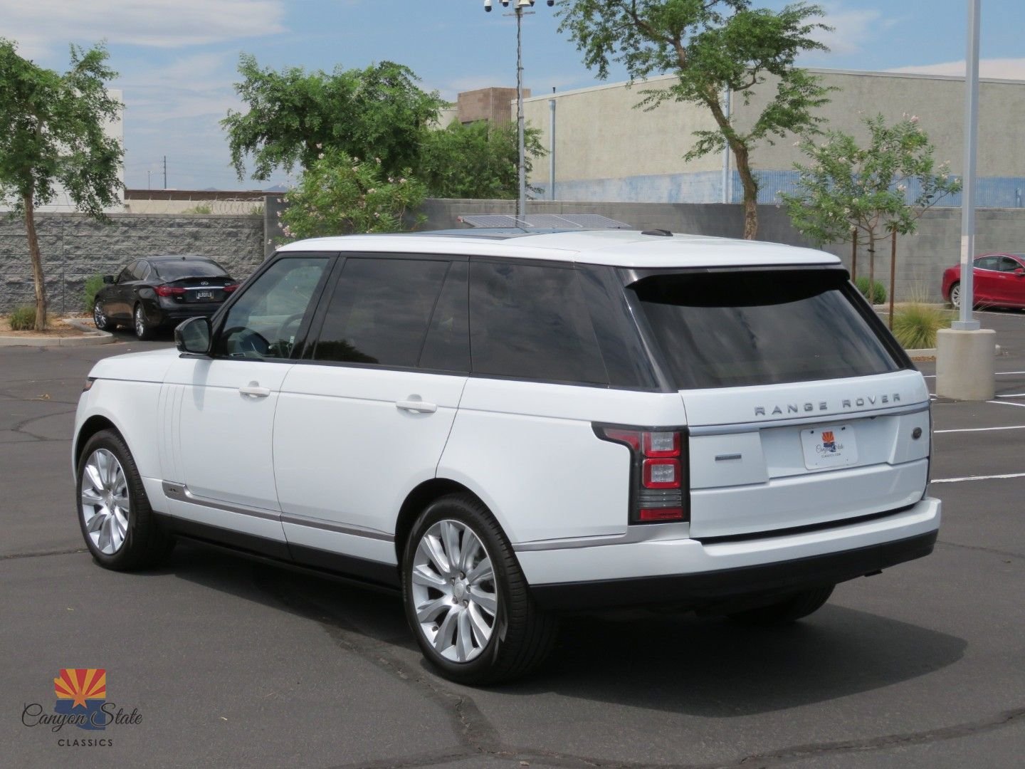 Used 2014 Land Rover Range Rover Long Wheelbase Supercharged AWD/4WD image 13