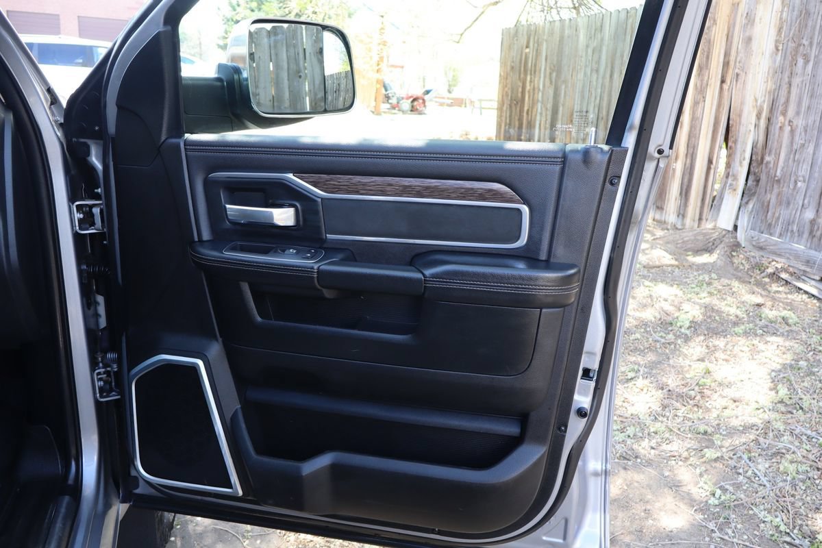 Used 2020 RAM 3500 Laramie AWD/4WD image 26