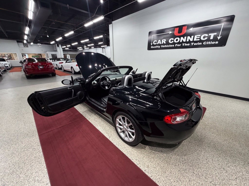 Used 2012 MAZDA MX-5 Miata Grand Touring w/ Premium Pkg RWD image 35