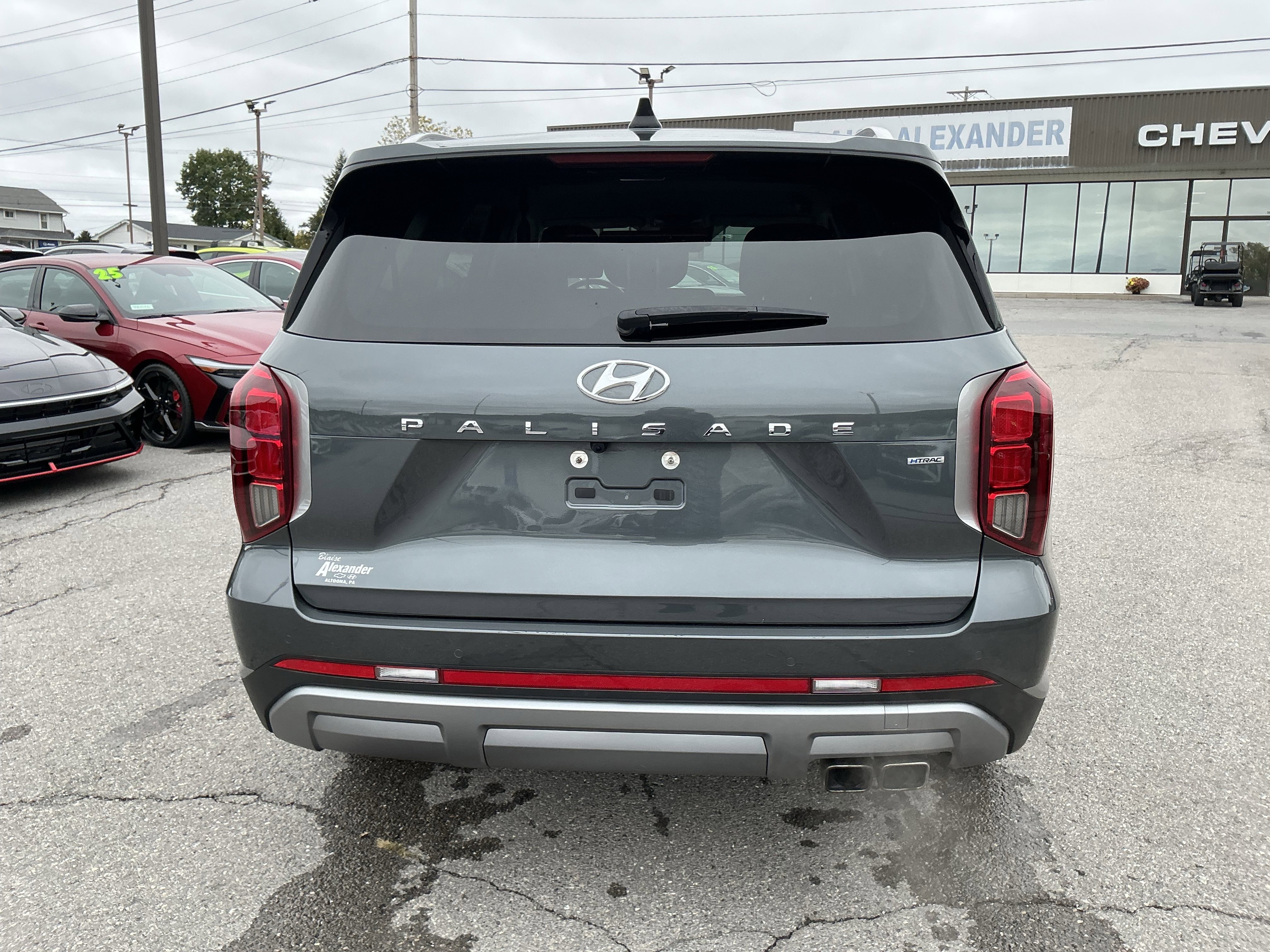 Used 2023 Hyundai Palisade SEL w/ Cargo Package image 4