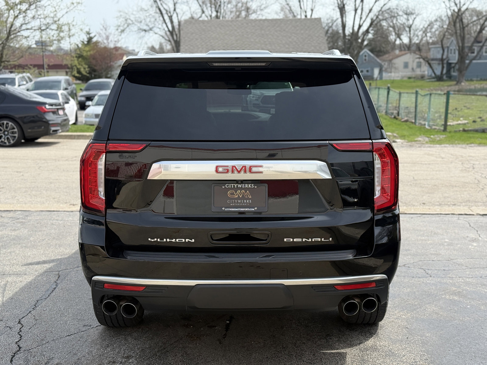 Used 2021 GMC Yukon Denali AWD/4WD image 9
