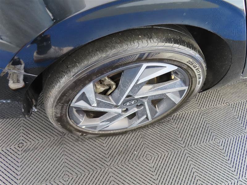 Used 2024 Hyundai Elantra SEL w/ Convenience Package FWD image 8