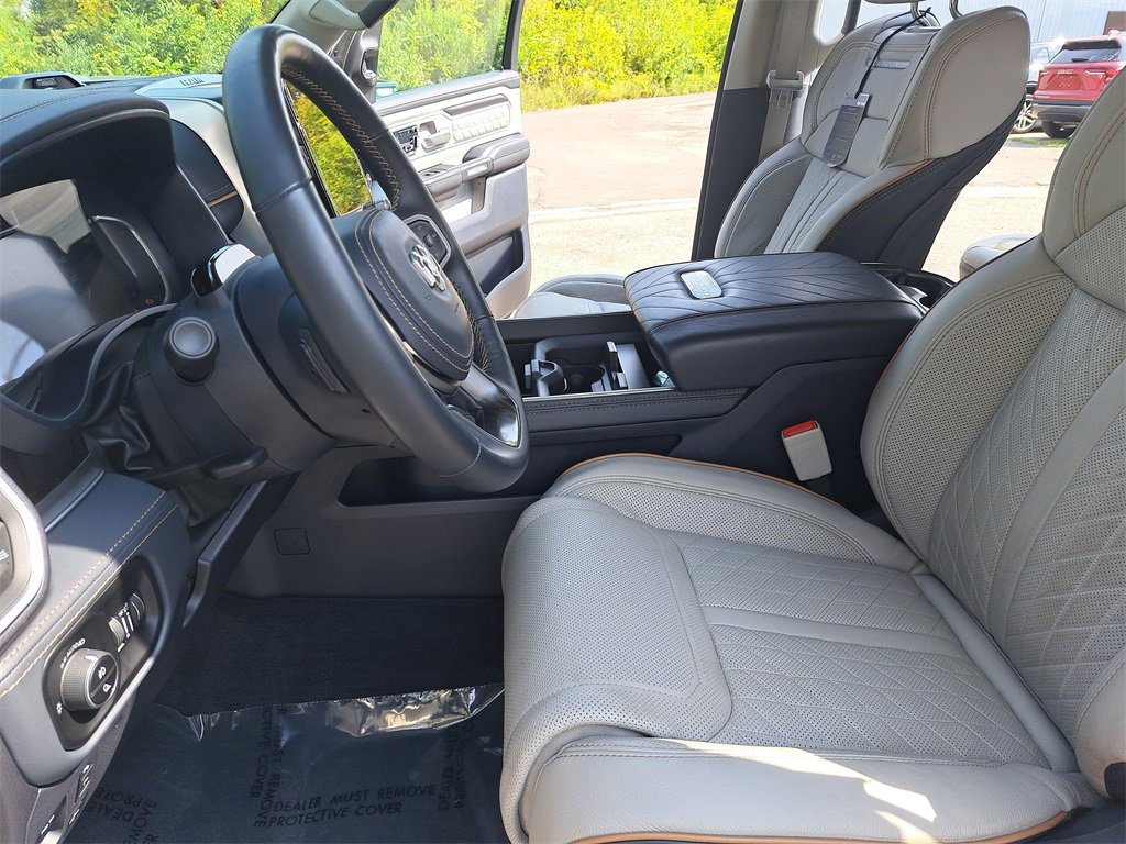 Used 2025 RAM 1500 Tungsten w/ Trailer Tow Group image 14