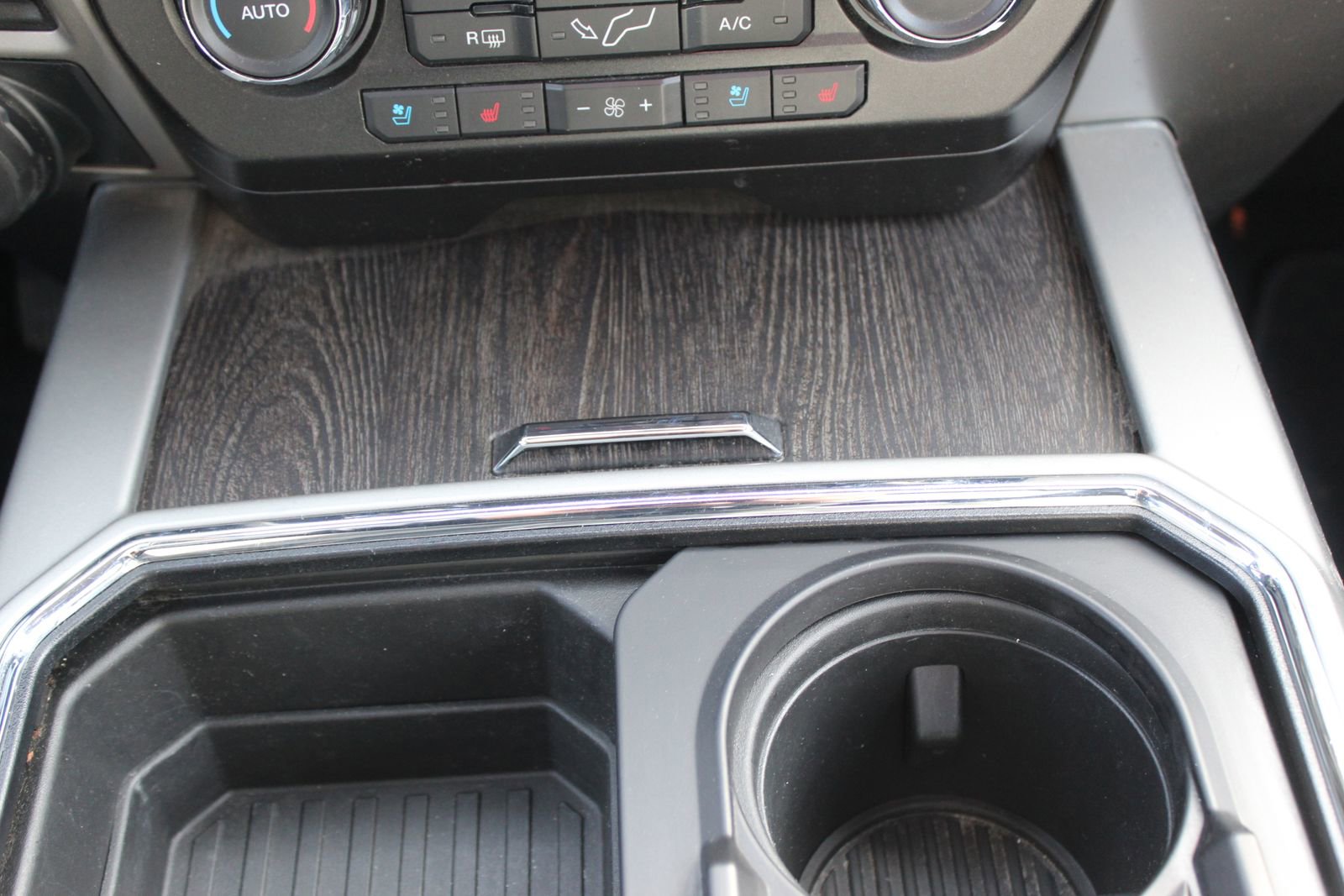 Used 2021 Ford F250 Lariat image 38