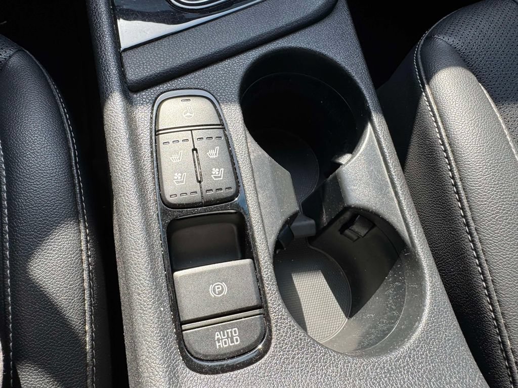 Certified 2022 Kia Niro EX Premium FWD image 26