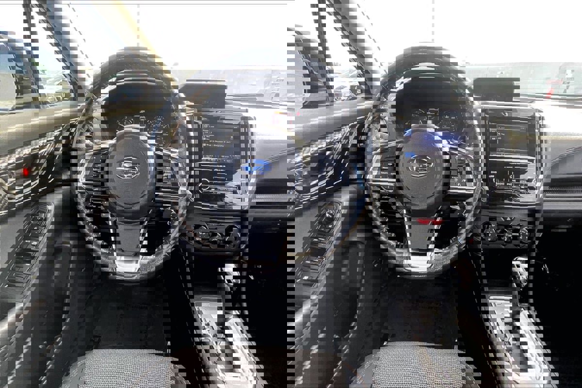 Used 2018 Subaru Crosstrek 2.0i Premium w/ Eyesight System image 5