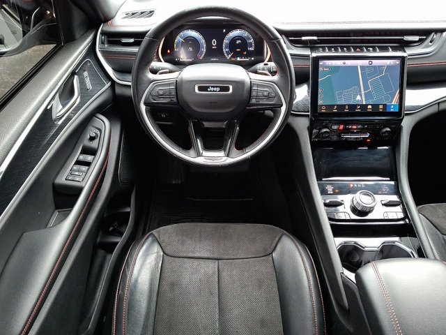 Used 2022 Jeep Grand Cherokee Trailhawk AWD/4WD image 14