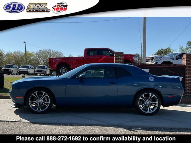 Used 2022 Dodge Challenger GT w/ Plus Package RWD image 4