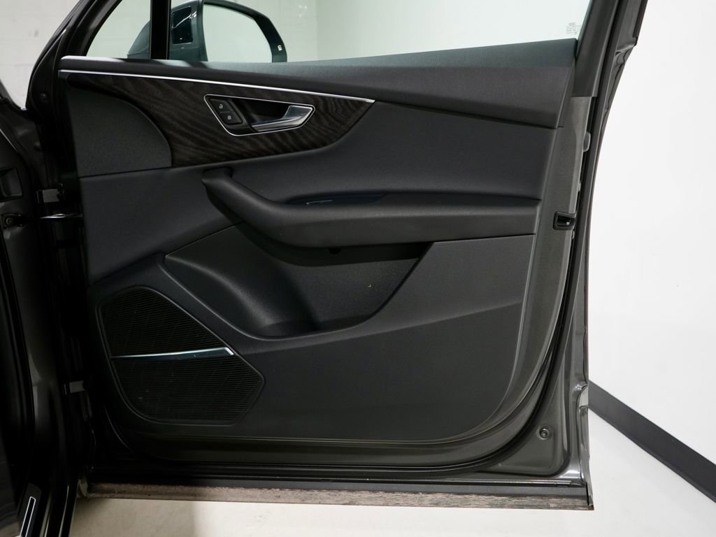 Used 2021 Audi Q7 2.0T Premium Plus image 27