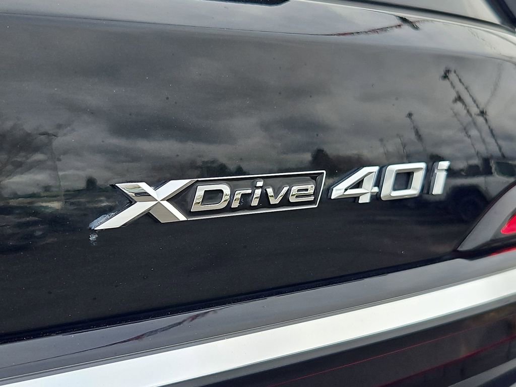 Used 2023 BMW X7 xDrive40i w/ Premium Package image 36
