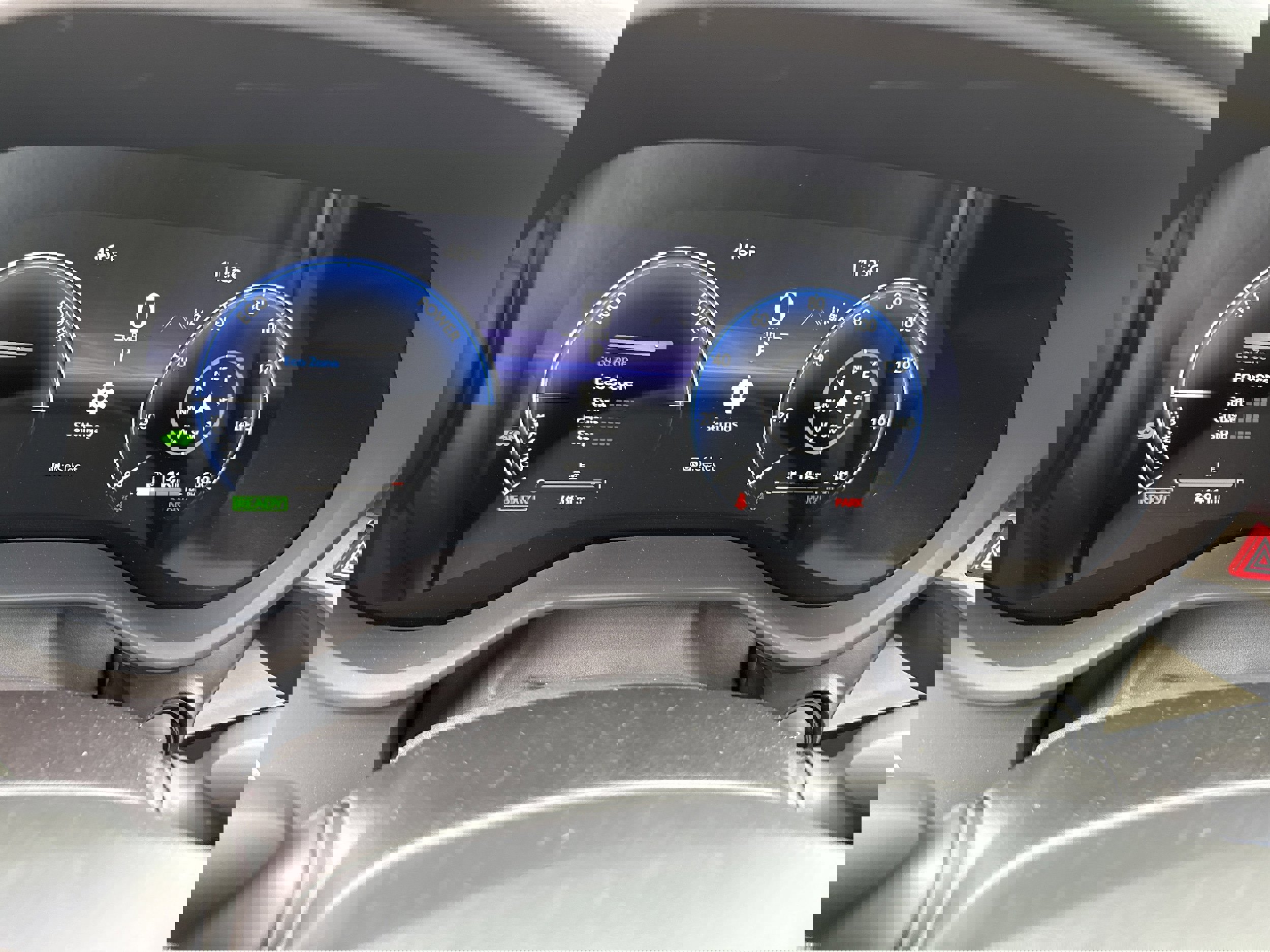 Used 2025 Toyota Sienna Platinum image 14