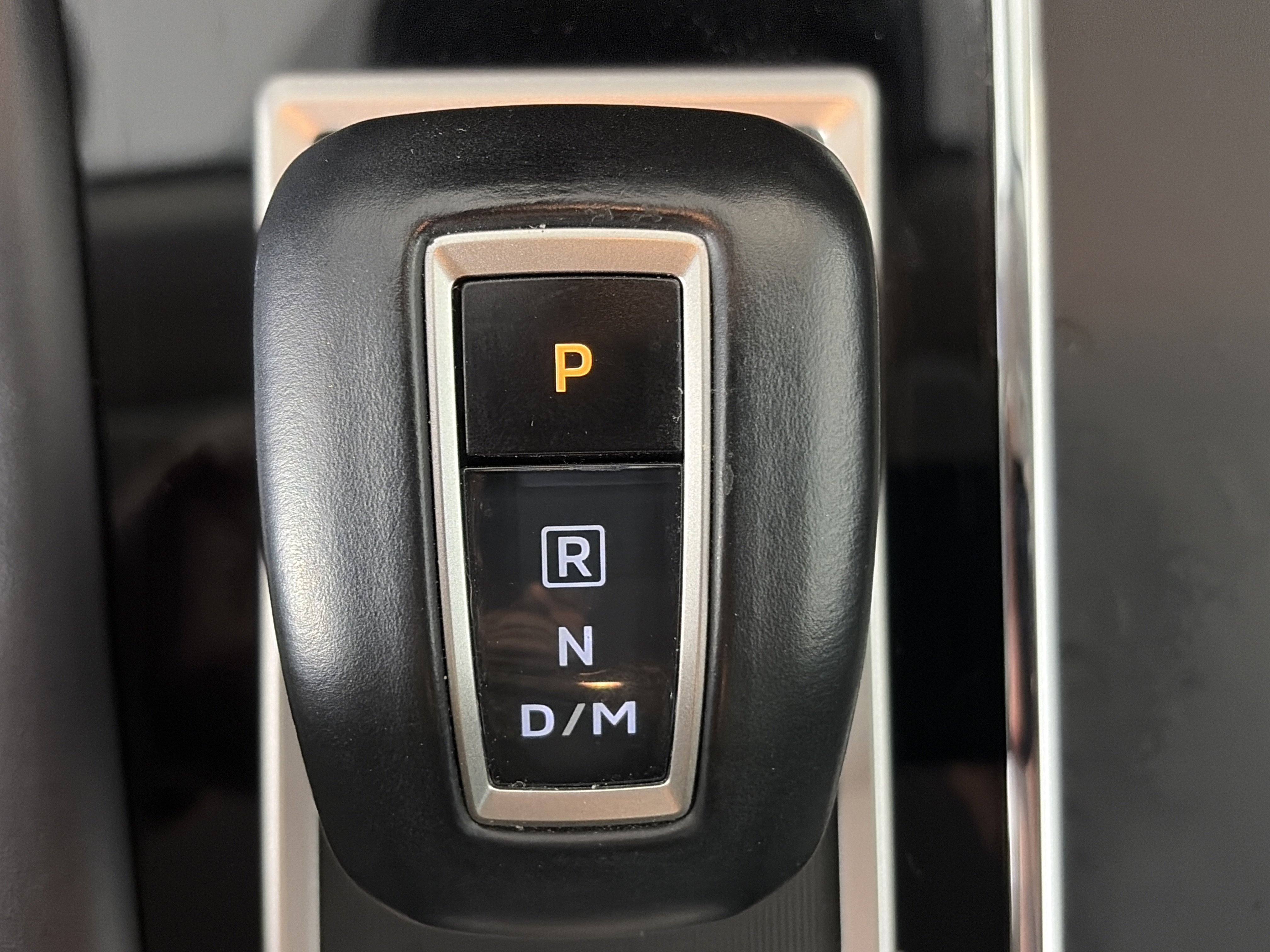 Used 2022 Mitsubishi Outlander SE image 31