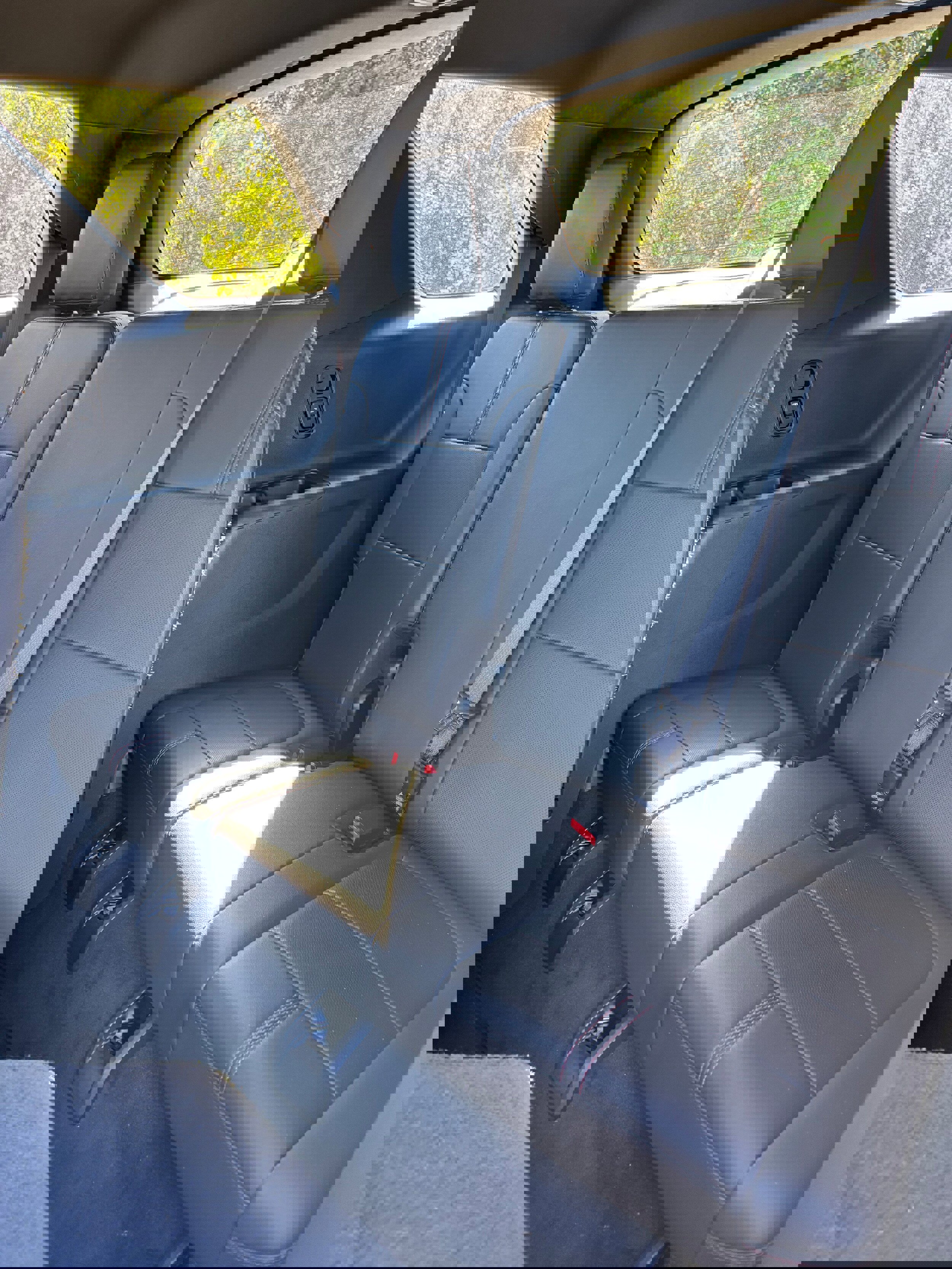 Used 2022 Chevrolet Traverse RS w/ LPO, 'HIT The Road' Package image 10