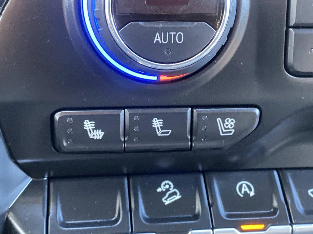 Used 2019 Chevrolet Silverado 1500 LTZ image 43