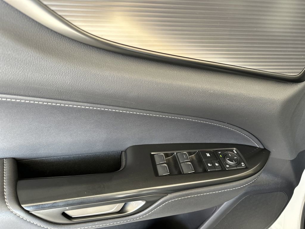 Used 2022 Lexus NX 350 F Sport w/ Towing Package (2000 Lbs) image 12