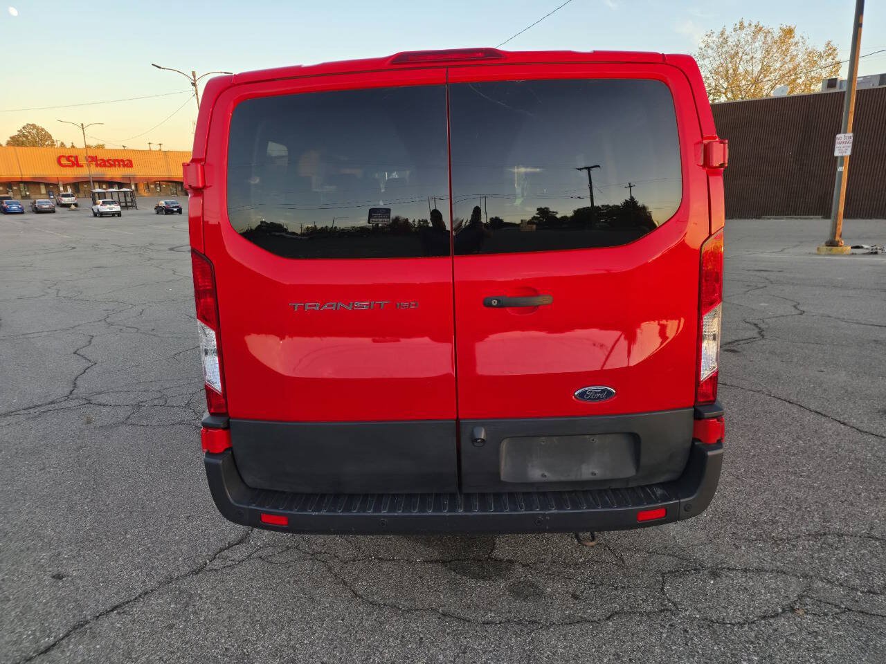 Used 2020 Ford Transit 150 XL RWD image 5