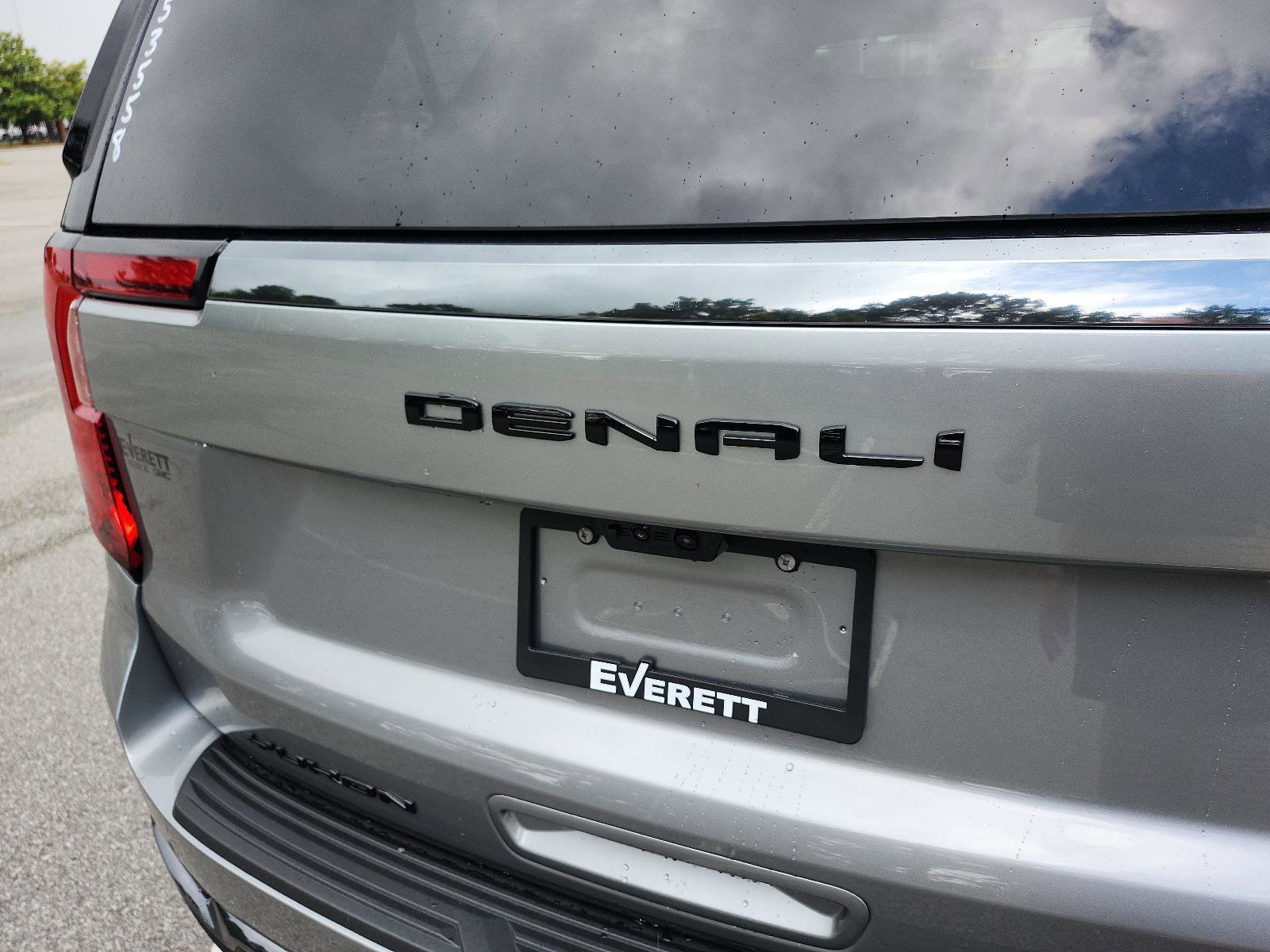 New 2026 GMC Yukon Denali Ultimate AWD/4WD image 4