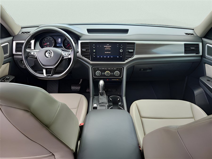 Used 2018 Volkswagen Atlas SEL FWD image 13