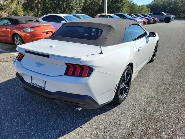 Used 2024 Ford Mustang Premium image 10