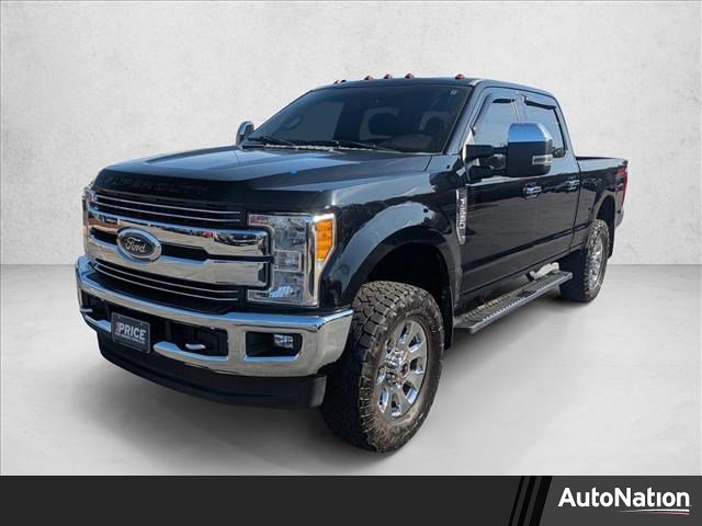 Used 2017 Ford F250 Lariat w/ Chrome Package image 1