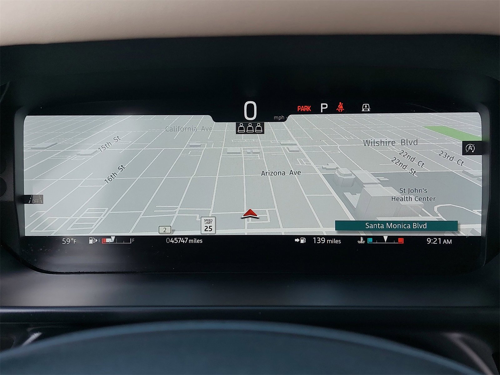 Used 2024 Land Rover Defender 90 X-Dynamic SE image 18