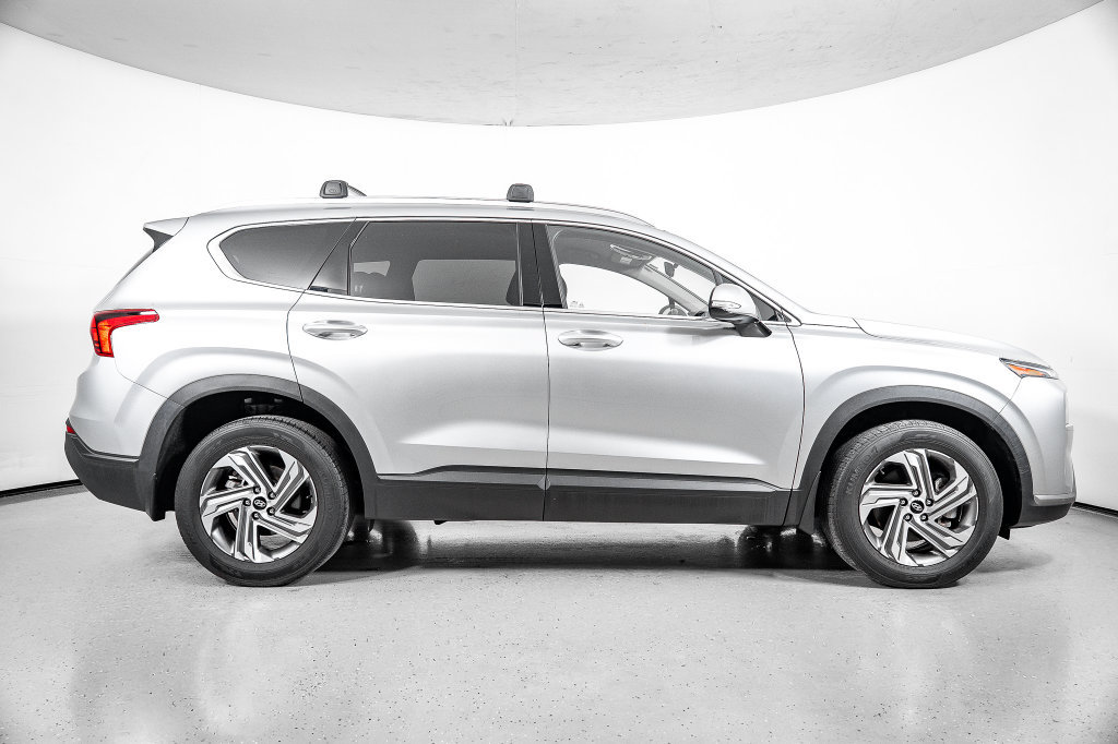 Certified 2023 Hyundai Santa Fe SEL FWD image 3