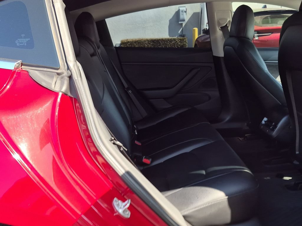 Used 2019 Tesla Model 3 RWD image 31
