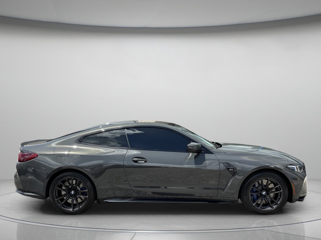 Used 2025 BMW M4 Coupe RWD image 2