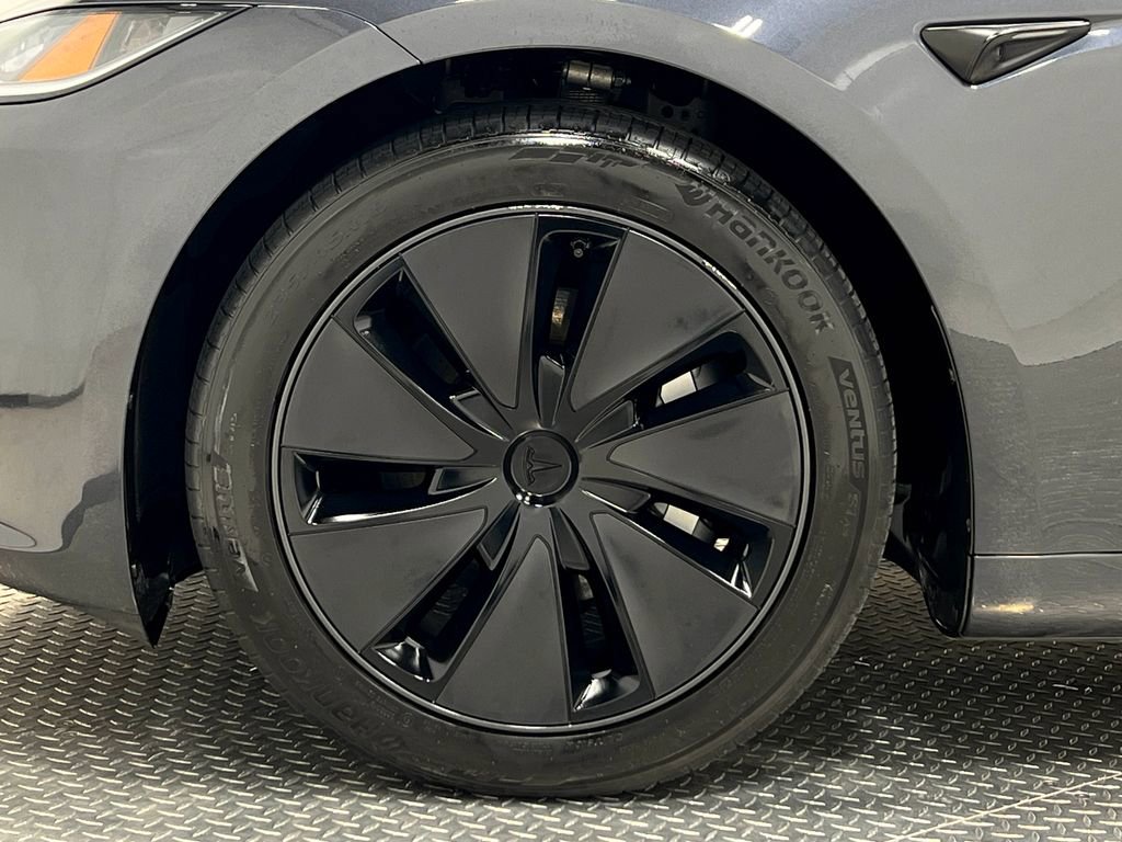 Used 2024 Tesla Model 3 Standard Range RWD image 35