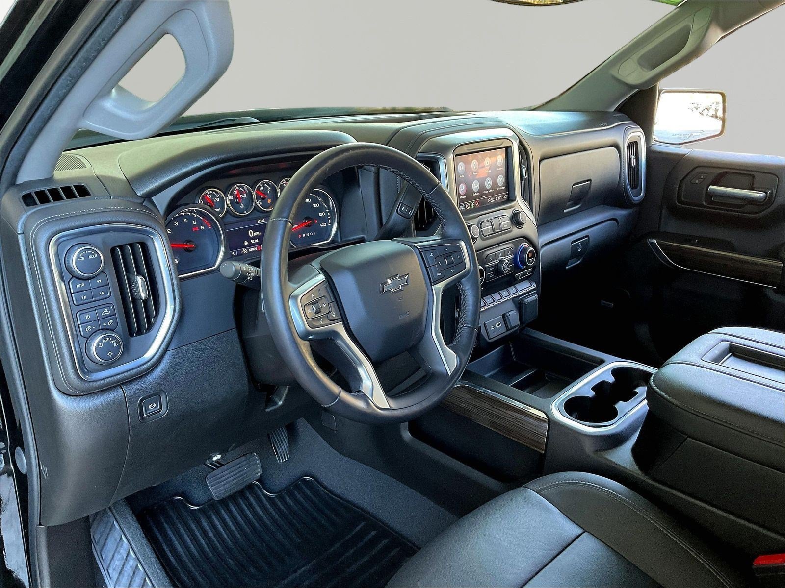 Used 2021 Chevrolet Silverado 1500 RST w/ All Star Edition Plus AWD/4WD image 18