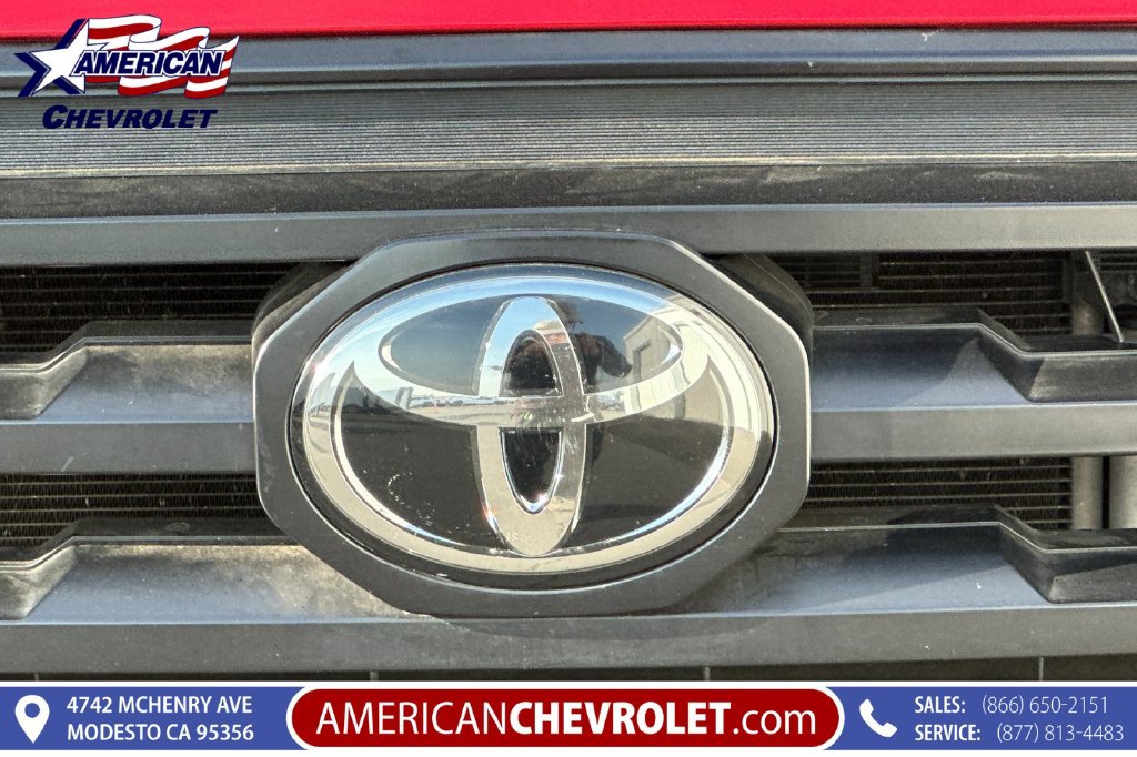 Used 2022 Toyota Tacoma SR AWD/4WD image 37