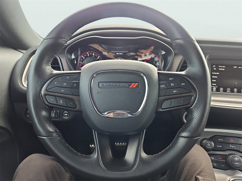 Used 2022 Dodge Challenger R/T w/ Blacktop Package image 27