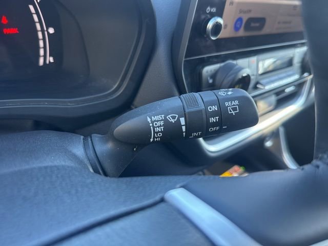 Used 2025 Toyota Grand Highlander AWD image 18