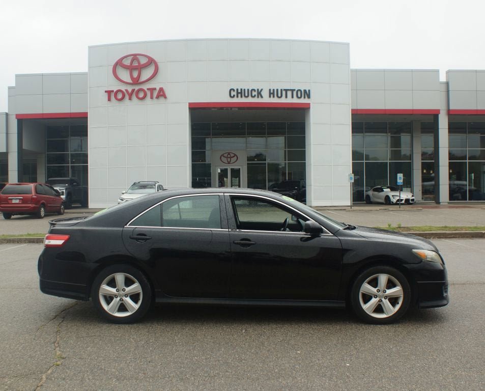 Used 2011 Toyota Camry SE w/ SE Extra-Value Pkg #1