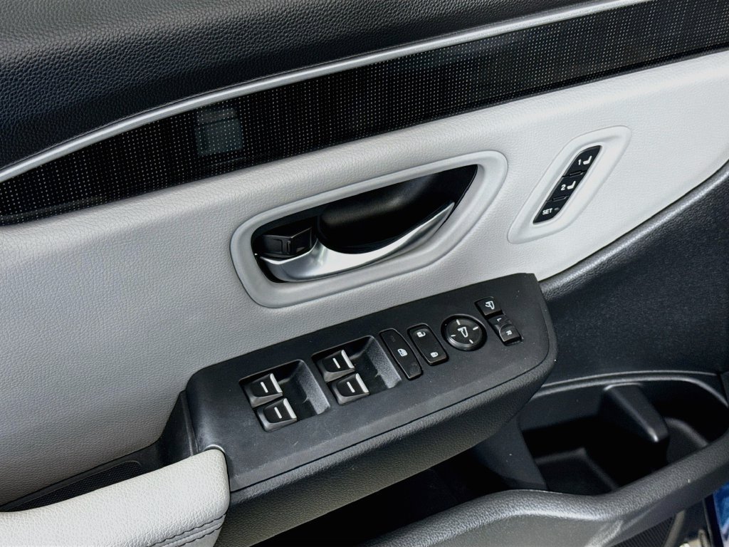 Used 2023 Honda Pilot Elite image 18