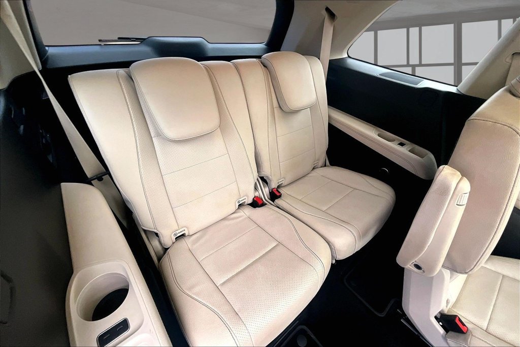 Used 2021 Mercedes-Benz GLS 450 4MATIC image 28