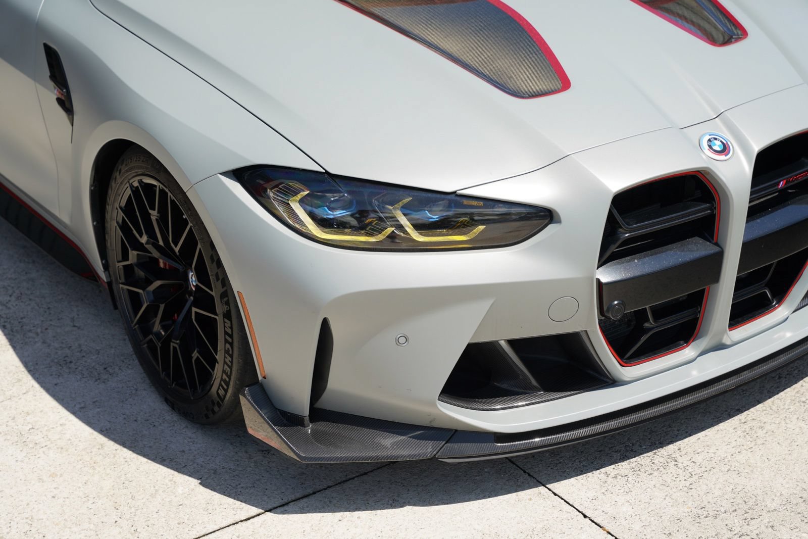 Used 2023 BMW M4 CSL RWD image 8
