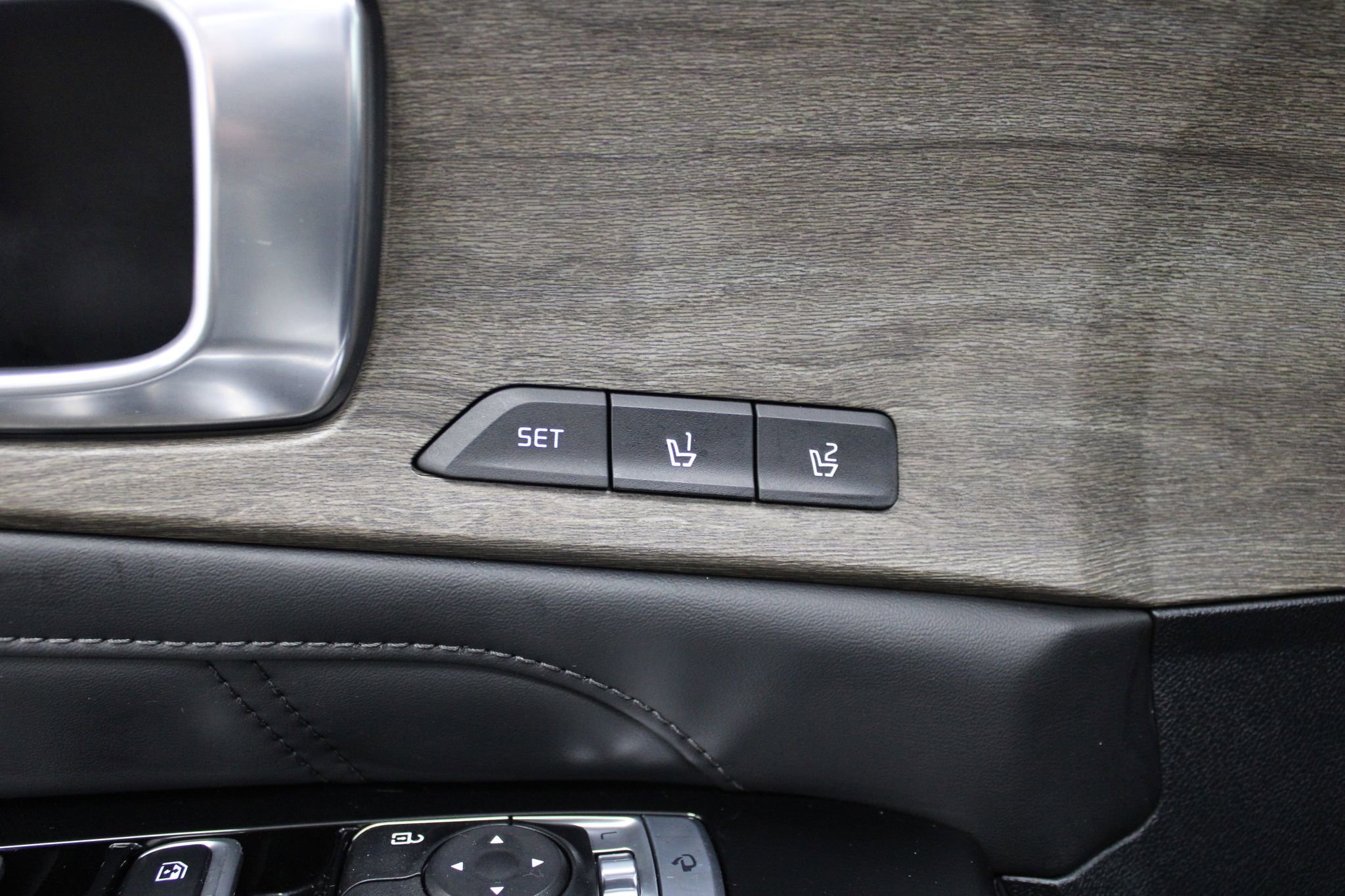 Used 2023 Kia Sorento SX Prestige AWD/4WD image 15